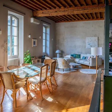 De Charme Au Coeur D'avignon Appartamento *